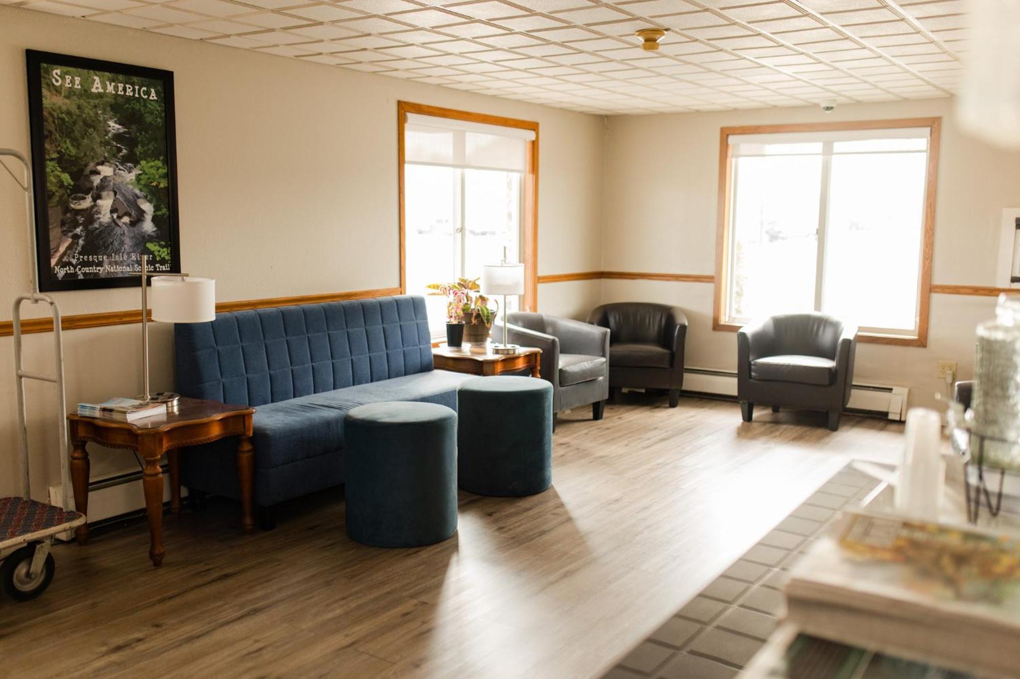 Travelodge By Wyndham Escanaba Exteriér fotografie